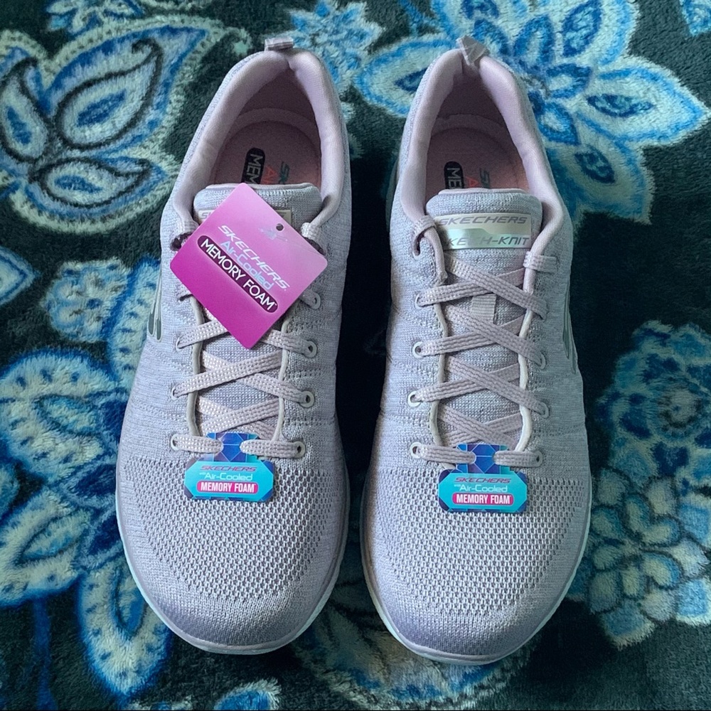 Skechers Air Cooled Memory Foam